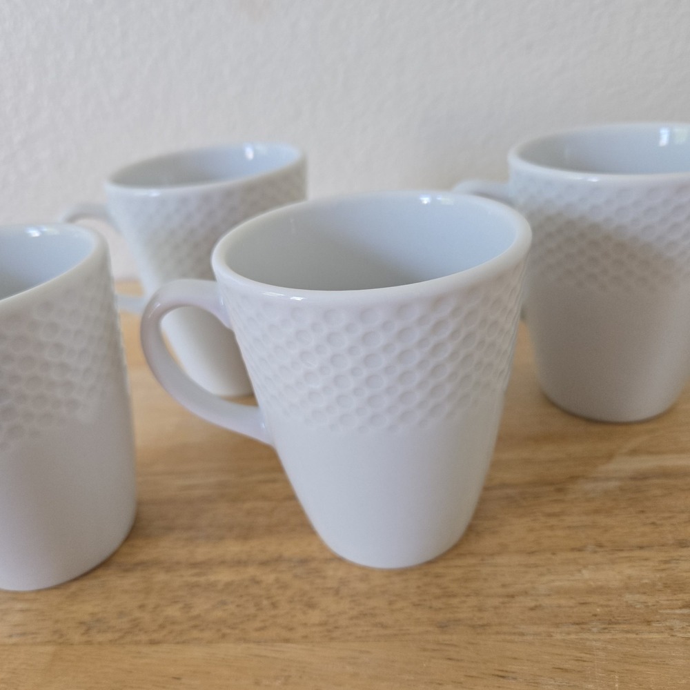 Williams Sonoma Pillivuyt Perle White Porcelain 4 Cups & 4 Saucers Small Plates - Picture 7 of 16